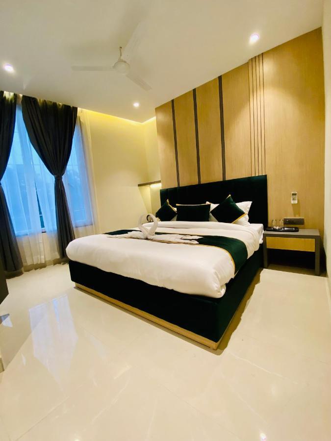 Hotel 51 Амритсар Экстерьер фото